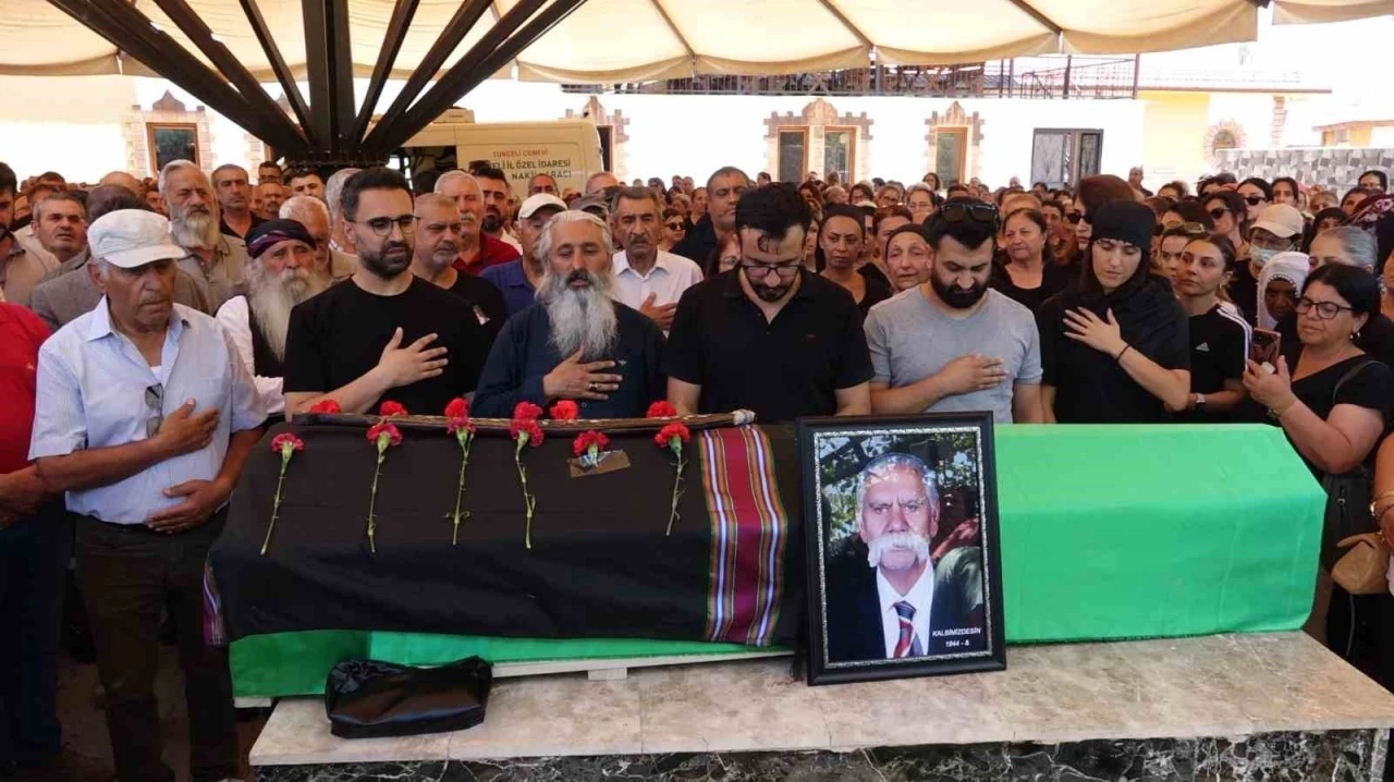 Tunceli’nin sembol isimlerindin Uzun Mehmet son yolculuğuna uğurlandı
