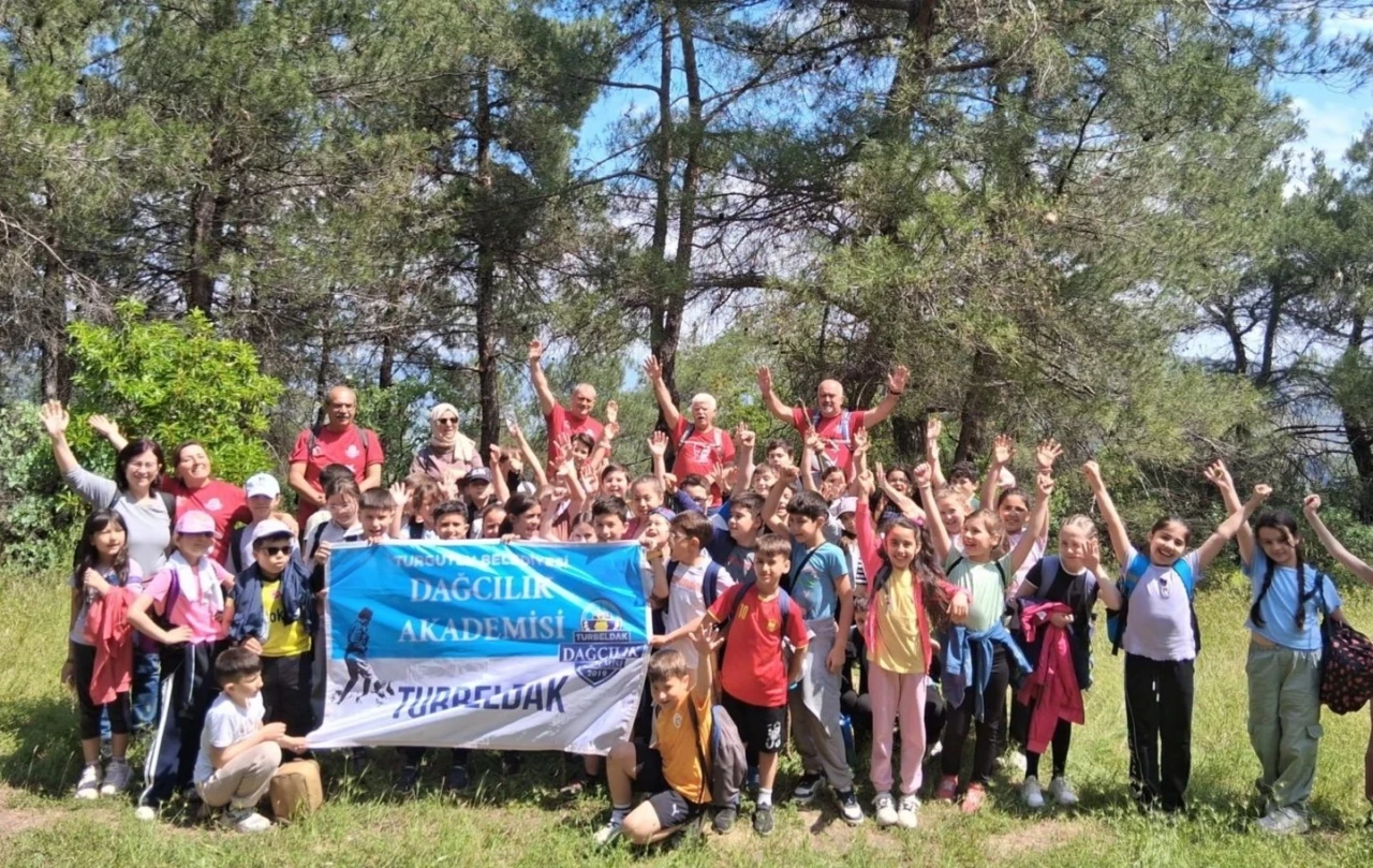 TURBELDAK&rsquo;tan 110 &ouml;ğrenciye doğa ve &ccedil;evre bilinci eğitimi
