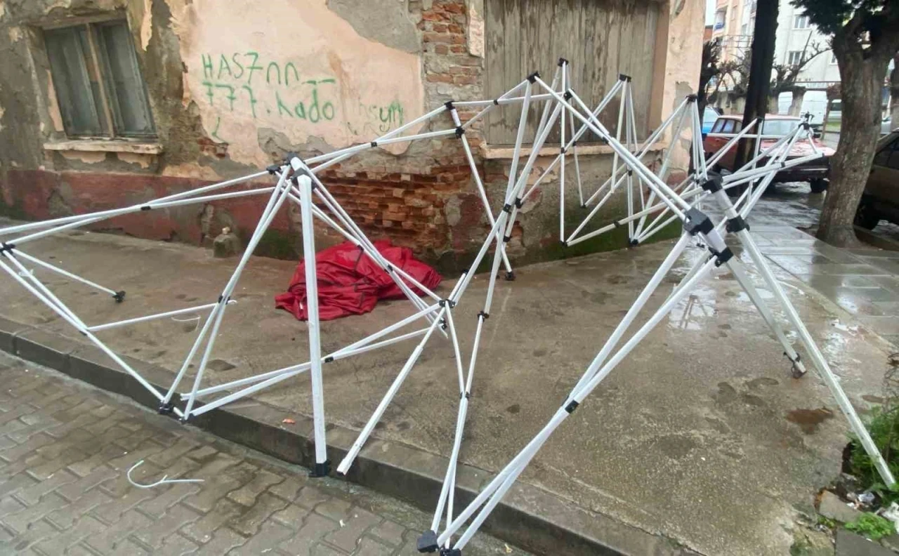 Turgutlu Belediyesinden &lsquo;Taziye &ccedil;adırları&rsquo; uyarısı
