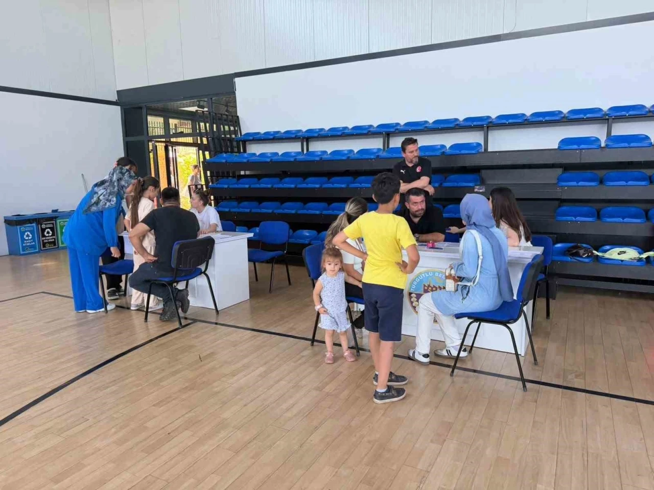 Turgutlu Belediyesinin yaz ve k&uuml;lt&uuml;r kurslarına b&uuml;y&uuml;k talep
