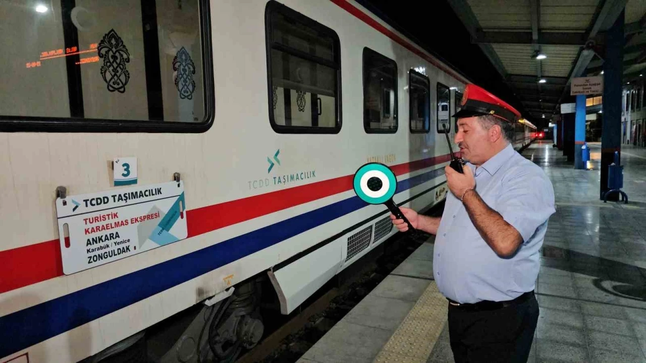 Turistik Karaelmas Ekspresi Zonguldak’tan Ankara’ya hareket etti
