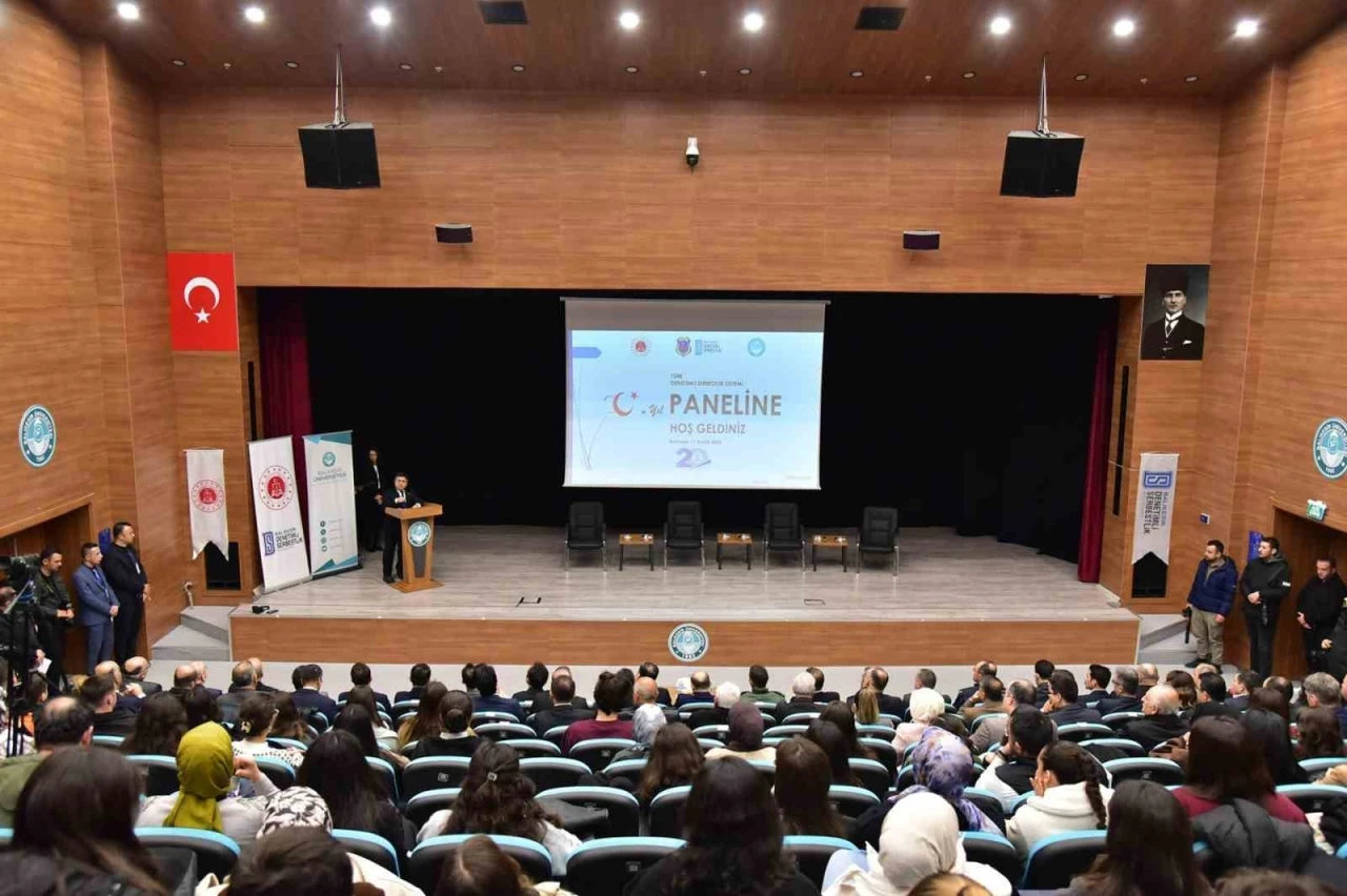 T&uuml;rk Denetimli Serbestlik Sistemi, &ccedil;ok y&ouml;nl&uuml; olarak ele alındı
