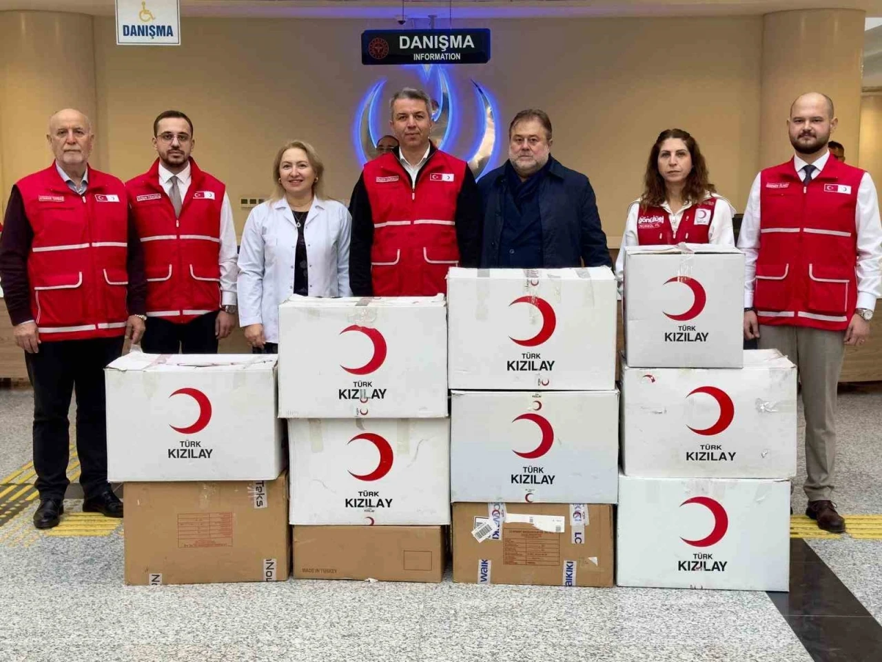 T&uuml;rk Kızılay Manisa&rsquo;dan Merkezefendi Devlet Hastanesi&rsquo;ndeki hastalara destek
