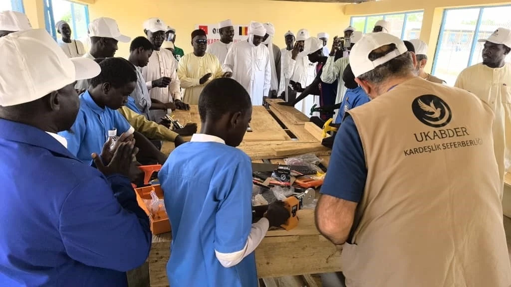 T&uuml;rk STK&rsquo;dan Afrika&rsquo;da tarihi rekor: UKABDER 9 dev eseri tek seferde hizmete a&ccedil;ıyor
