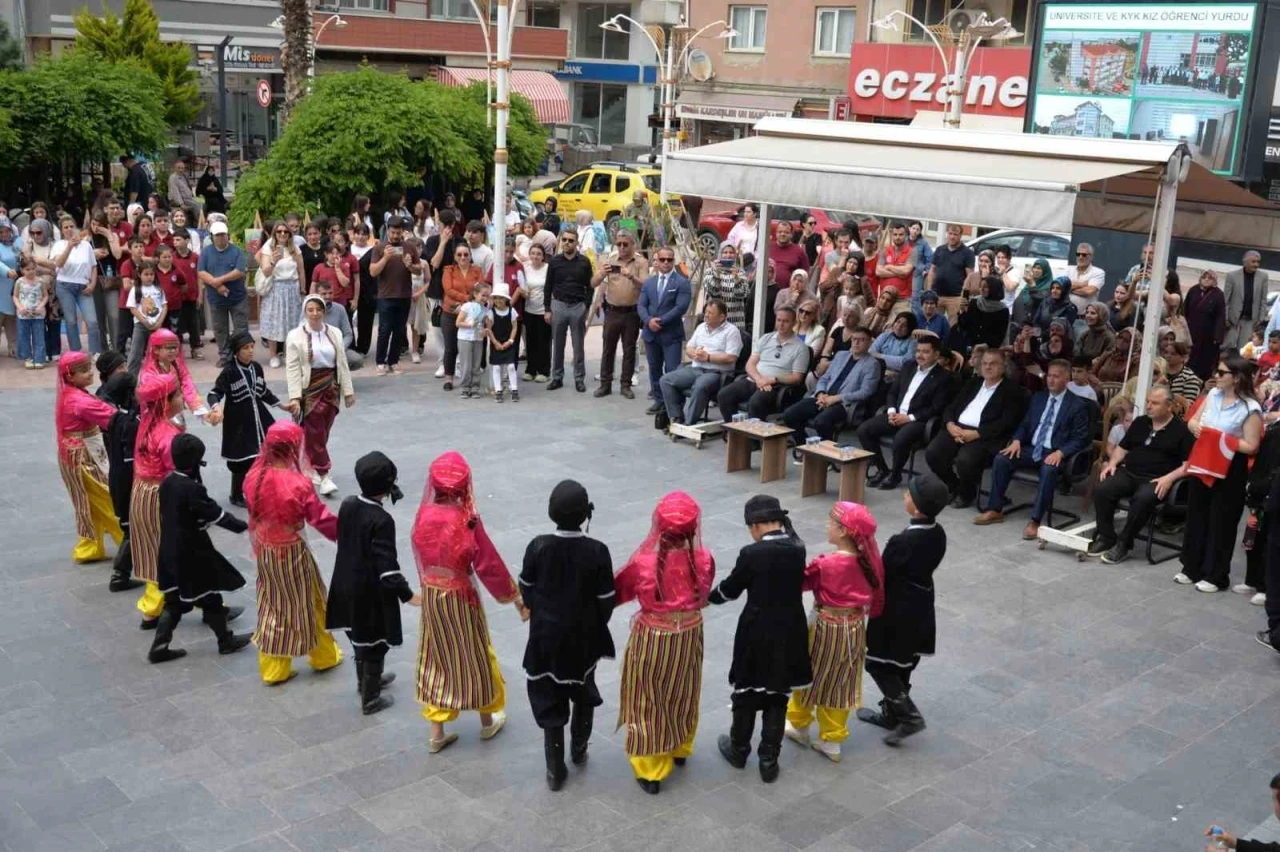 T&uuml;rkeli&rsquo;de "Spor, M&uuml;zik ve Resim Etkinliği"
