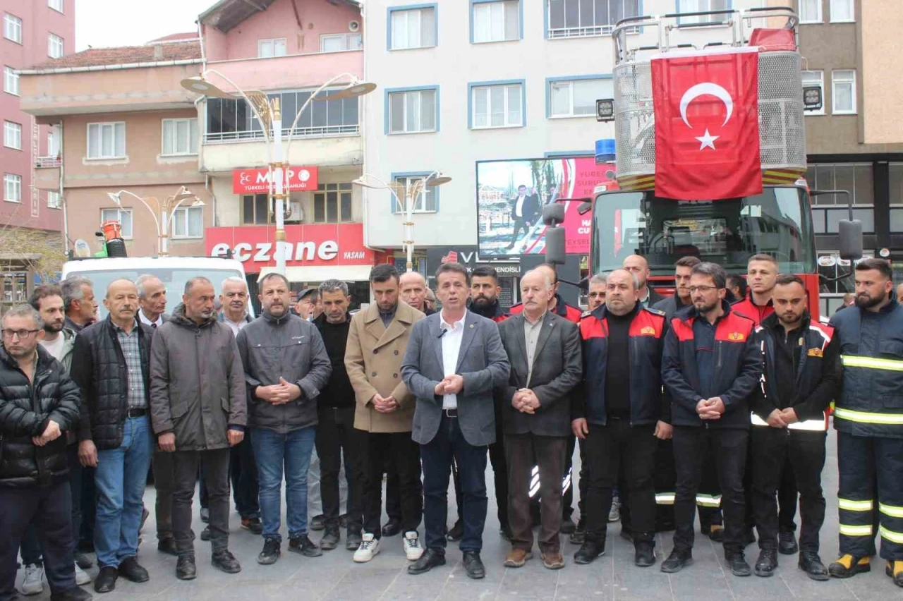 Türkeli’de yeni araçlar törenle hizmete girdi
