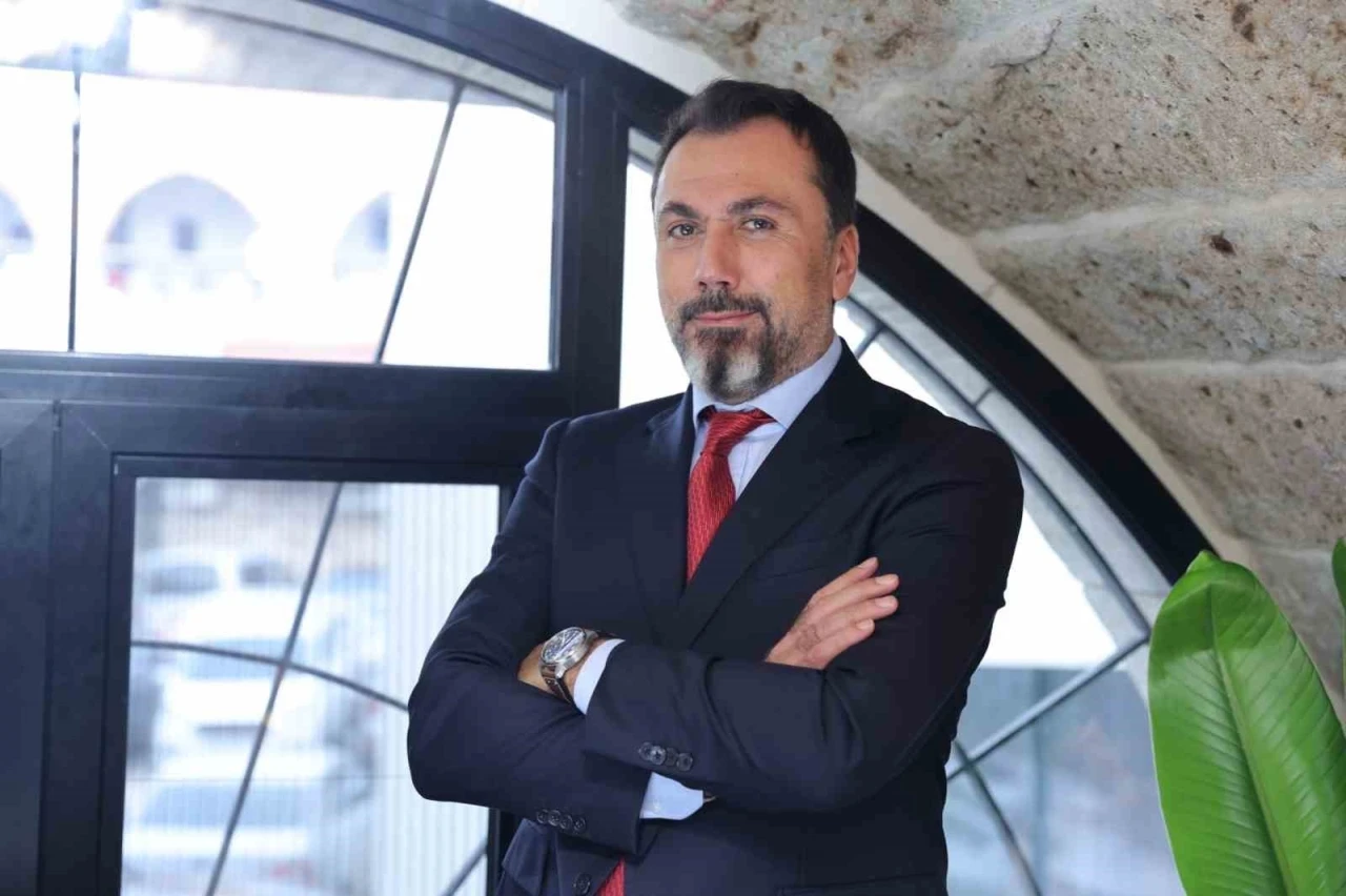 Türkiye’de altın rekor kırarken, gümüş yeni yatırım aracı haline geldi
