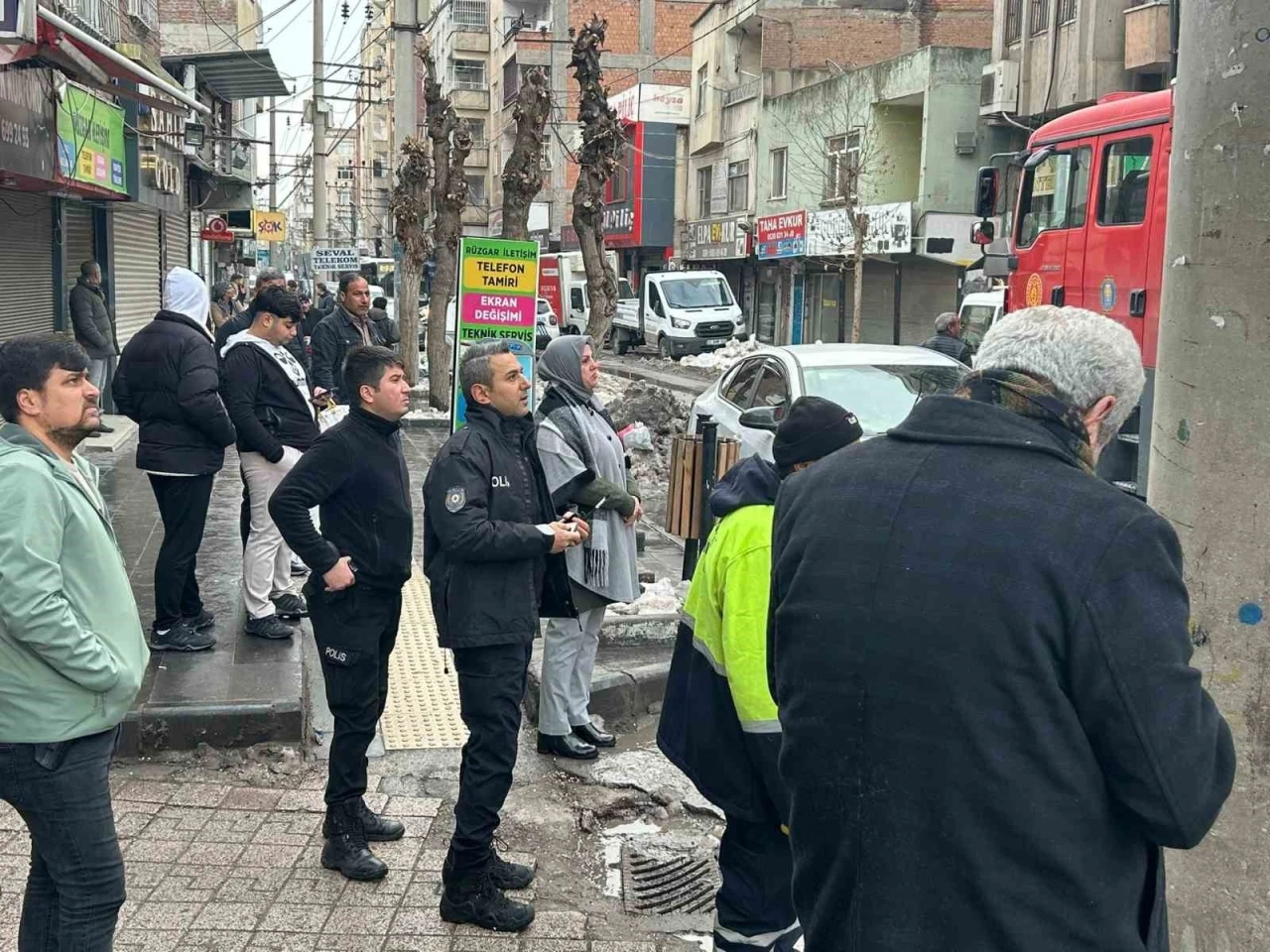 T&uuml;rkiye&rsquo;de bir ilkti: Diyarbakır&rsquo;daki g&uuml;vercin otelinde &ccedil;ıkan yangında 100&rsquo;den fazla kuş telef oldu
