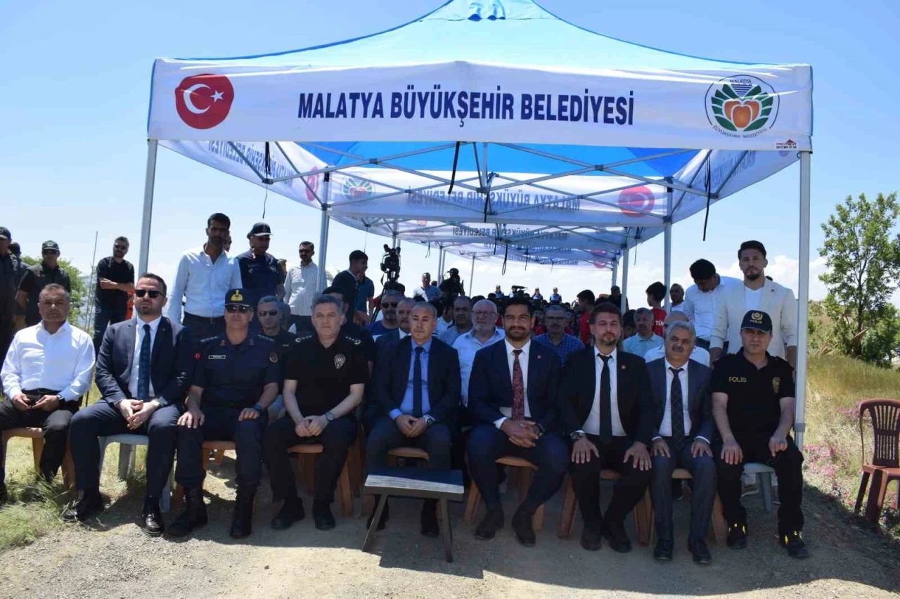 T&uuml;rkiye G&uuml;reş Federasyonu Hatıra Ormanı Malatya&rsquo;da t&ouml;renle a&ccedil;ıldı
