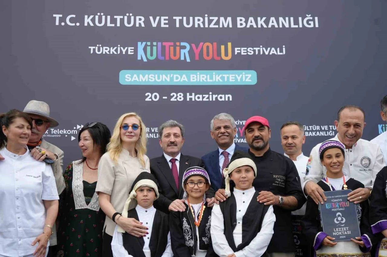 T&uuml;rkiye K&uuml;lt&uuml;r Yolu Festivali&rsquo;nin Samsun ayağı başladı

