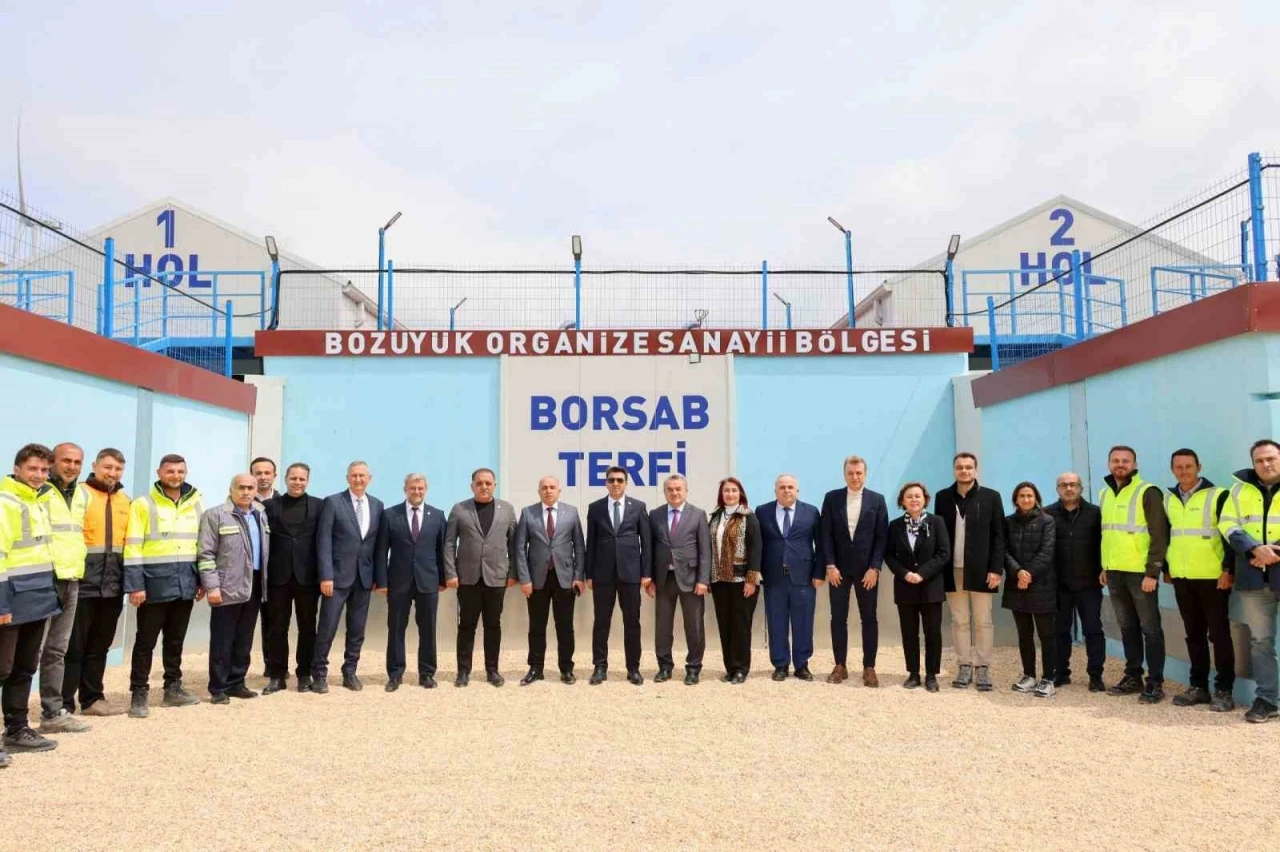 Türkiye’nin en büyük modern terfi binası Bozüyük OSB’de açıldı
