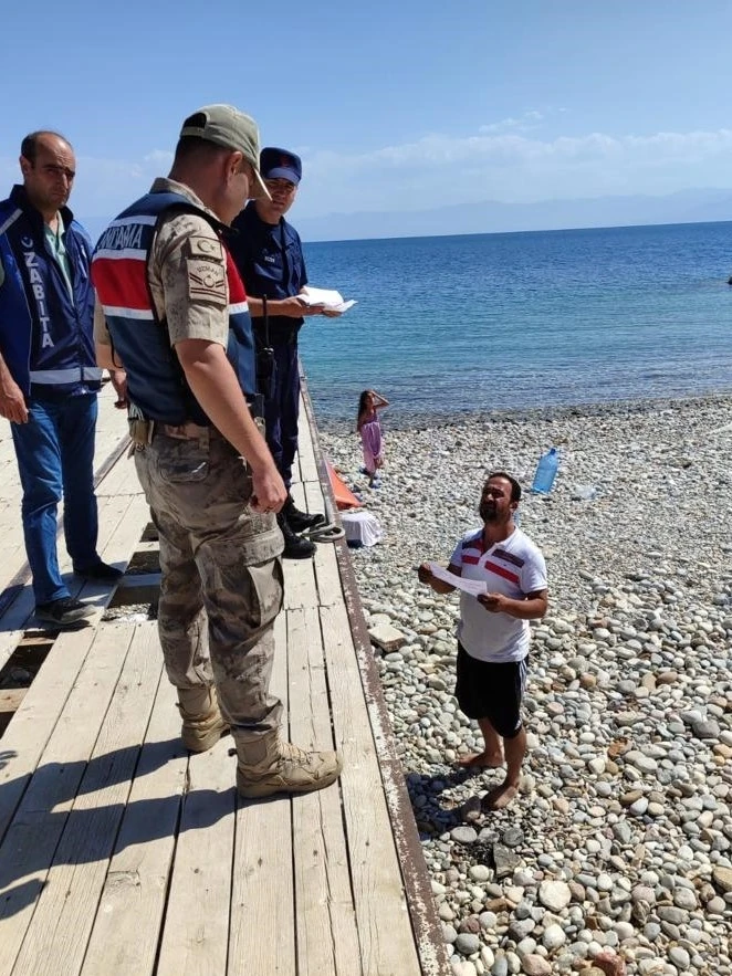 Tuşba Belediyesi boğulmalara karşı vatandaşları uyarıyor