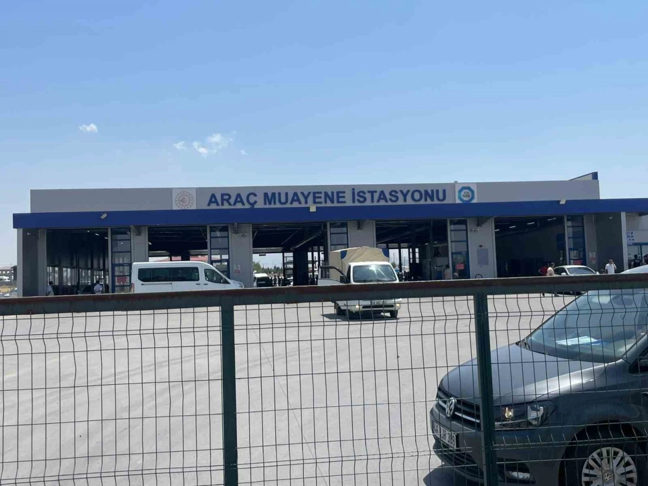 TüvTürk muayene istasyonuna operasyon: 3 gözaltı
