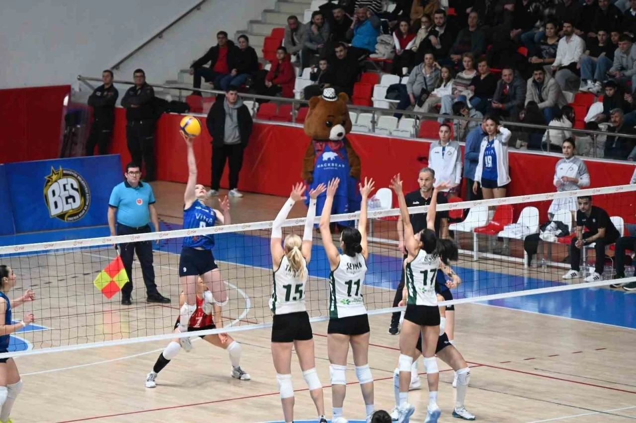 TVF Kadınlar KFC 1. Lig: Bozüyük Belediyesi Eğitim Spor: 3 Bodrum Belediyesi:0