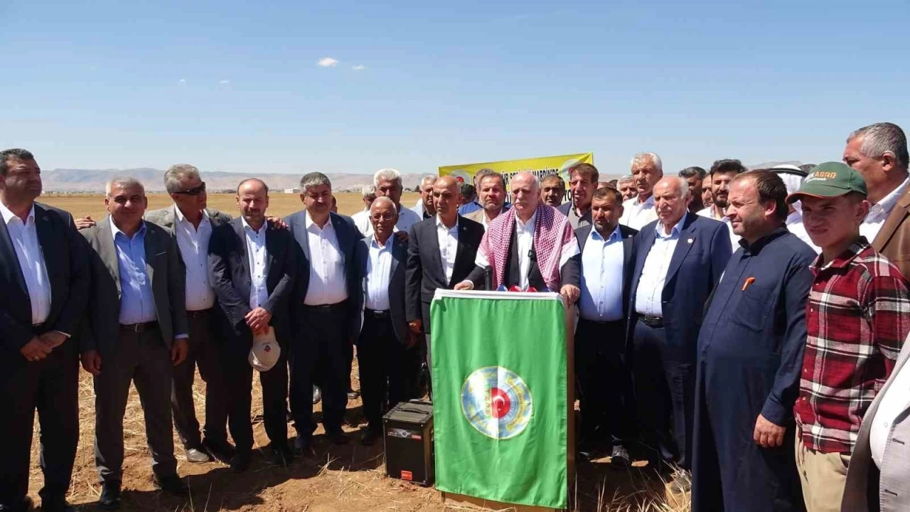 TZOB Genel Başkanı Bayraktar, Mardin’de çiftçilerle buluştu
