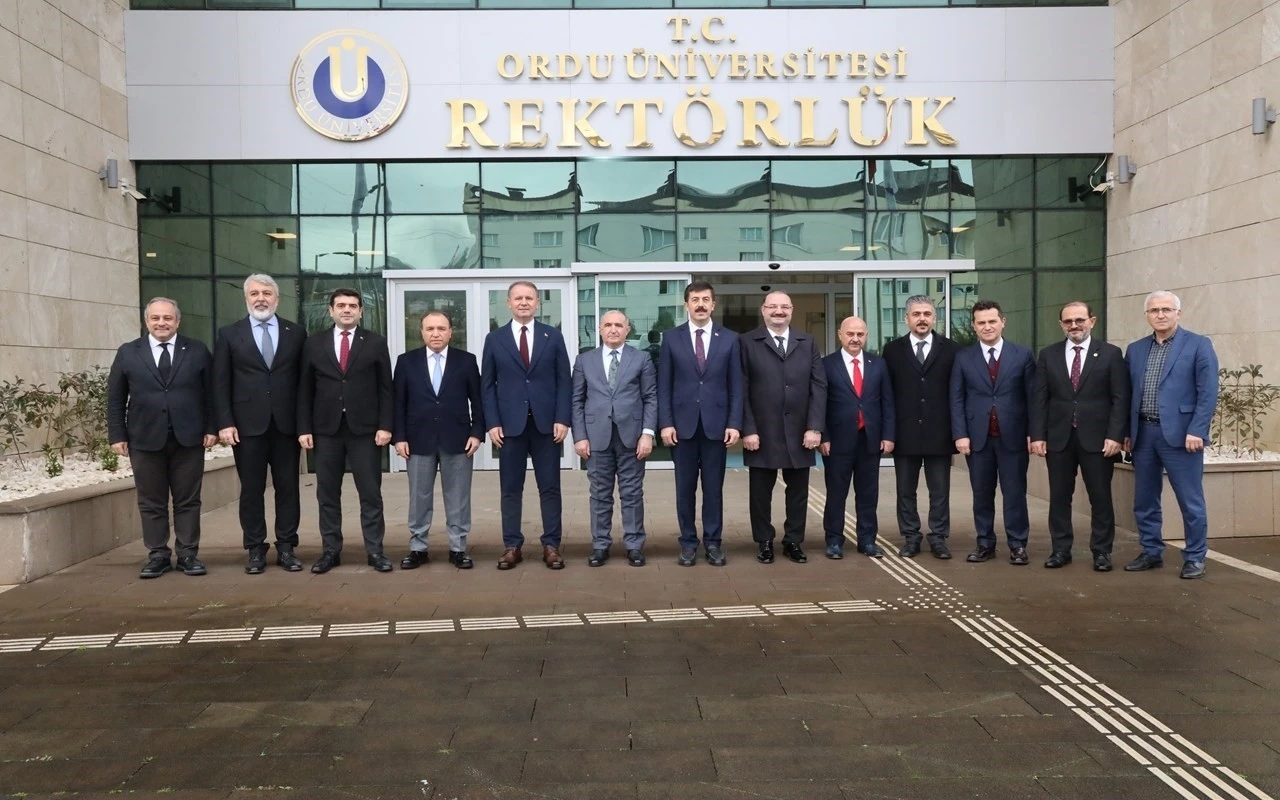 &Uuml;AK Y&ouml;netim Kurulu Toplantısı, OD&Uuml; ev sahipliğinde ger&ccedil;ekleşti
