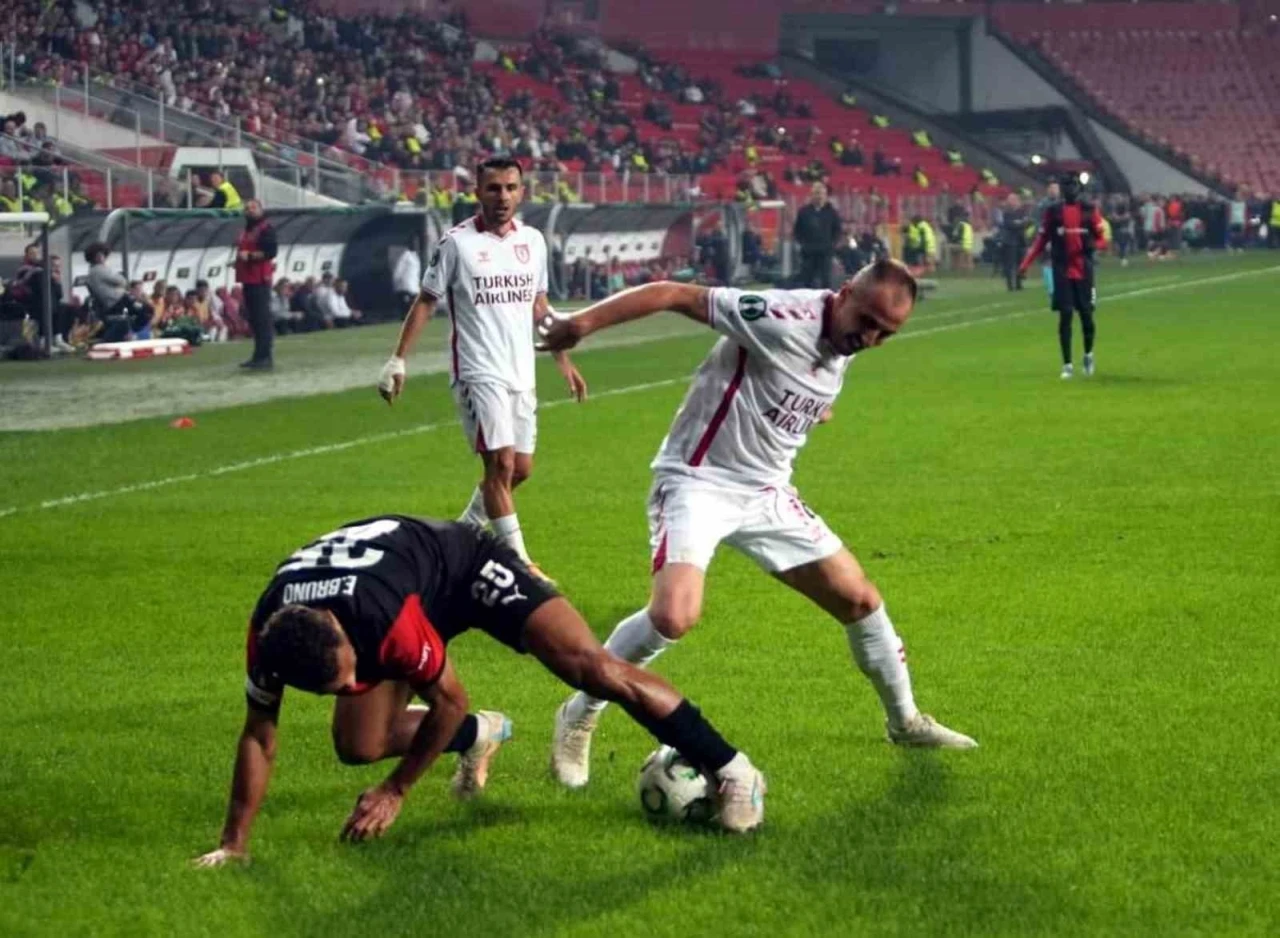 UEFA Konferans Ligi: Samsunspor: 3 - Hamrun: 0 (Maç sonucu)
