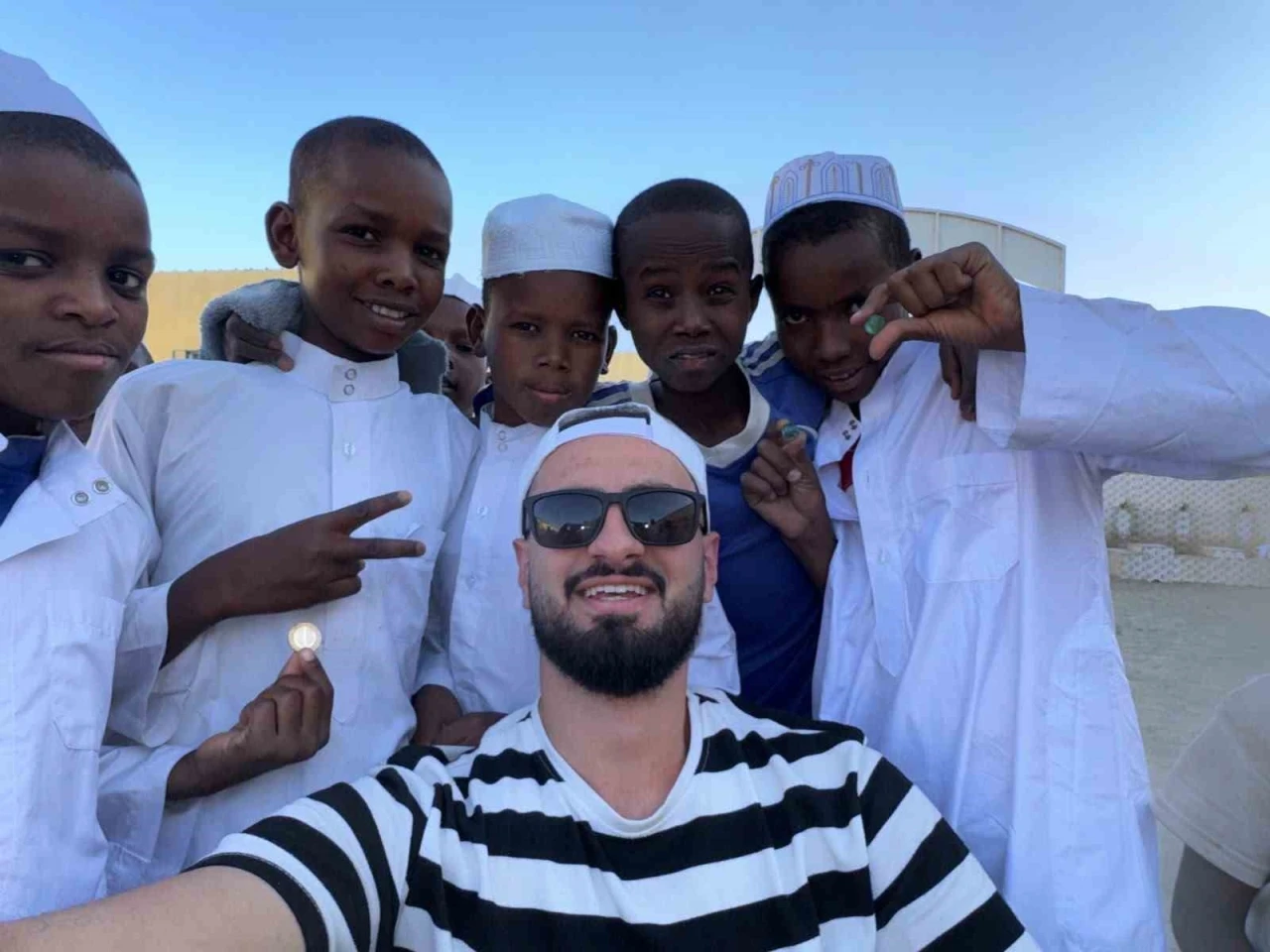 UKABDER g&ouml;n&uuml;ll&uuml;s&uuml; Afrika&rsquo;da yetimlere abi oldu
