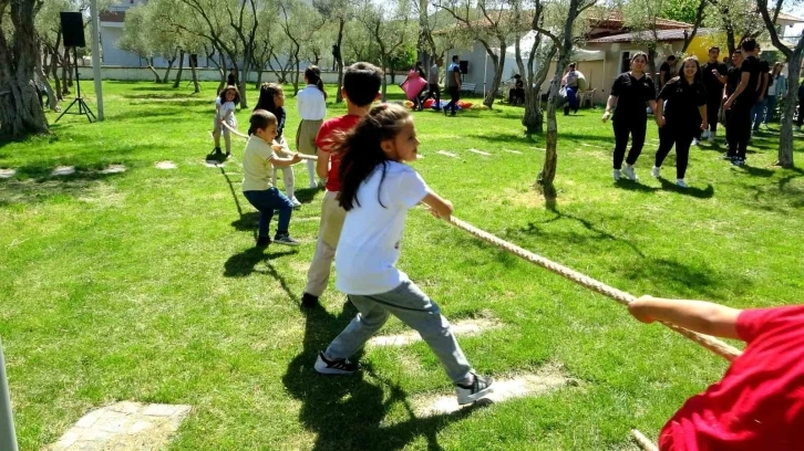 ULA’DA HIDIRELLEZ VE 19 MAYIS COŞKUSU