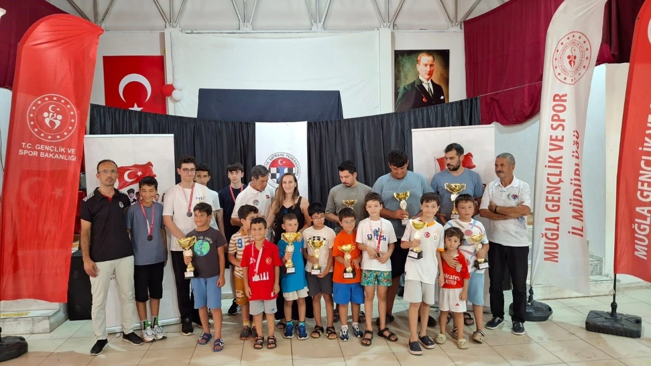 ULA' DA SATRANÇ TURNUVASI GERÇEKLEŞTİ