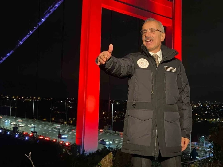 Ulaştırma ve Altyapı Bakanı Abdulkadir Uraloğlu bakımı devam eden FSM Köprüsü’nde incelemerde bulundu
