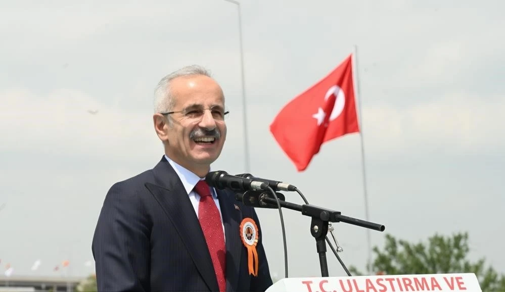 Ulaştırma ve Altyapı Bakanı Uraloğlu Bayburt’a Geliyor
