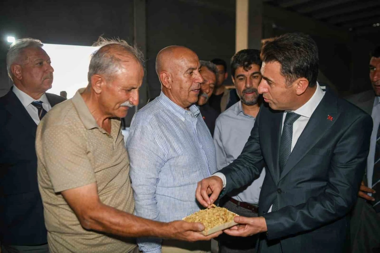 Ulukale Dut Tesisinde üretim kapasitesi artırılıyor
