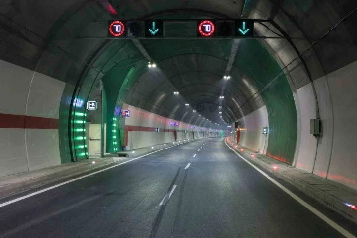 Uluslararası Yol Federasyonu&rsquo;ndan T&uuml;rkiye&rsquo;deki iki dev projeye &ouml;d&uuml;l
