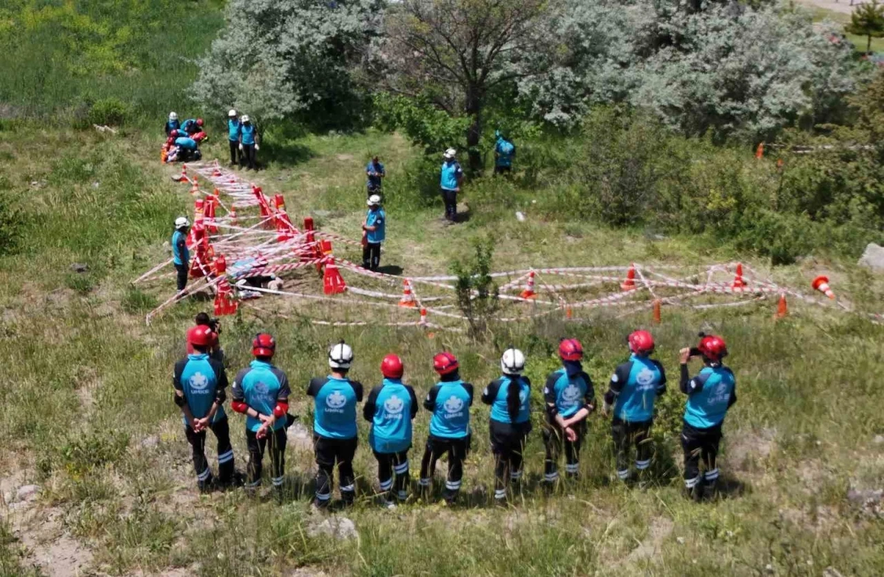 UMKE’den gerçeğini aratmayan tatbikat
