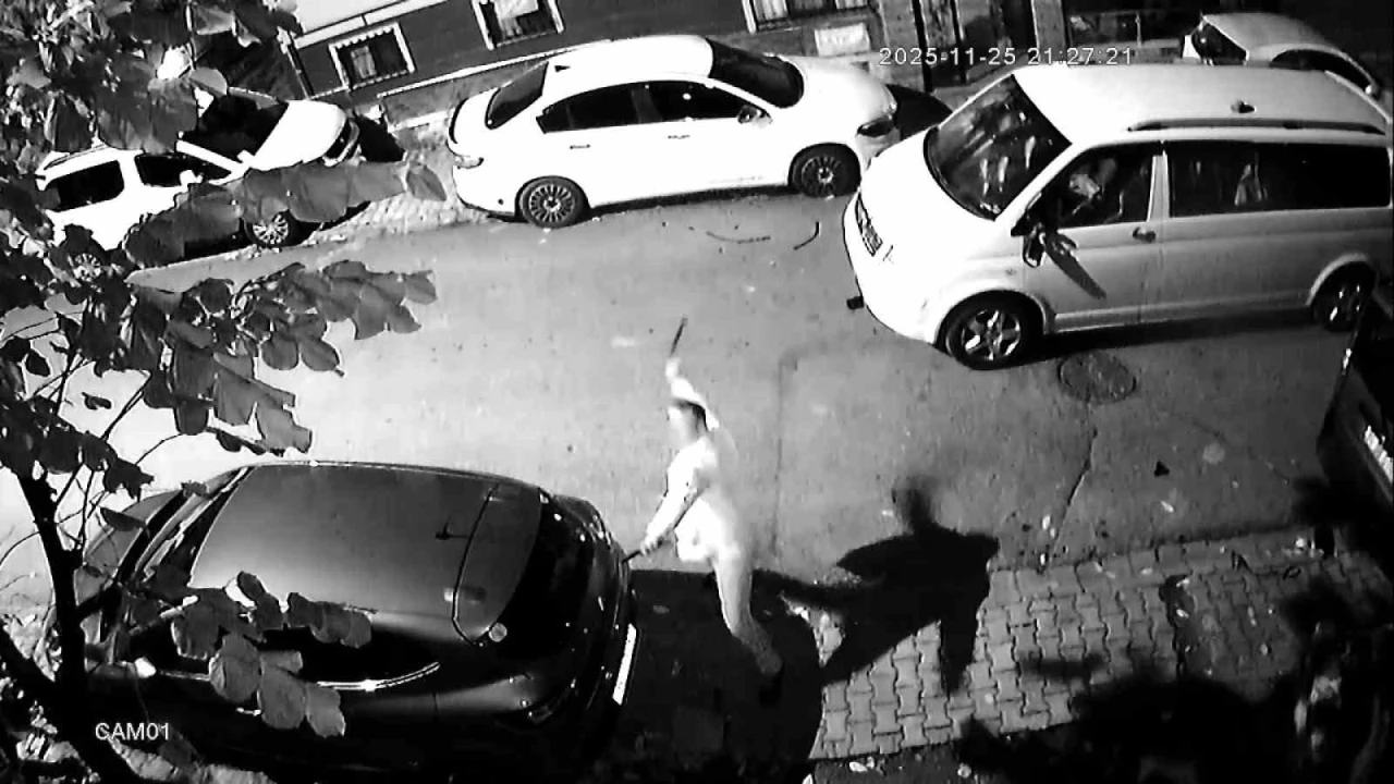 Ümraniye’de saldırgan tarafından aracı parçalanan vatandaş: &quot;Levyeyi balkona fırlattı, canımızı zor kurtardık&quot;

