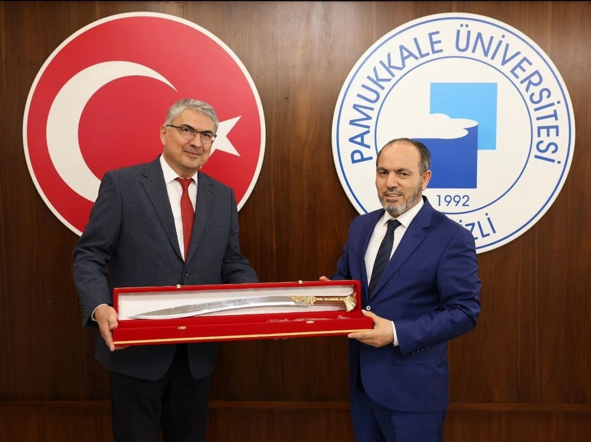 ÜNİPERSEN’den rektörlere ziyaret
