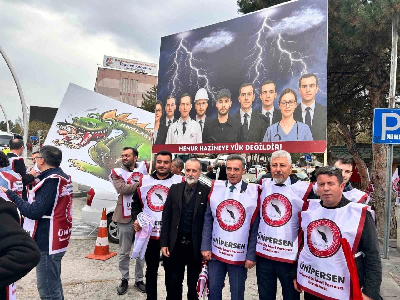ÜNİPERSEN Genel Başkanı Güzel: &quot;Borcu bulunmayan memur yok&quot;
