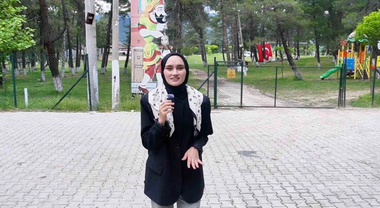 &Uuml;niversite &ouml;ğrencilerinden Orhaneli&rsquo;yi tanıttı
