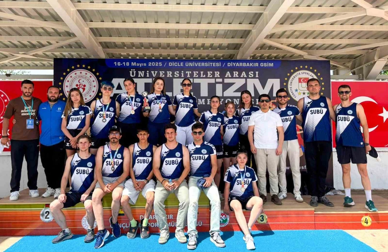 Üniversiteler Arası Atletizm Türkiye Şampiyonası’ndan madalyalar ve kupa ile döndüler
