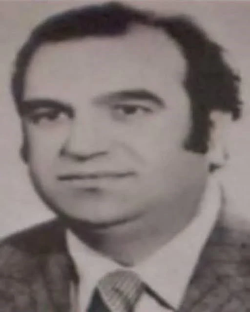 Ünlü oyuncu Uraz Kaygılaroğlu’nun dede acısı
