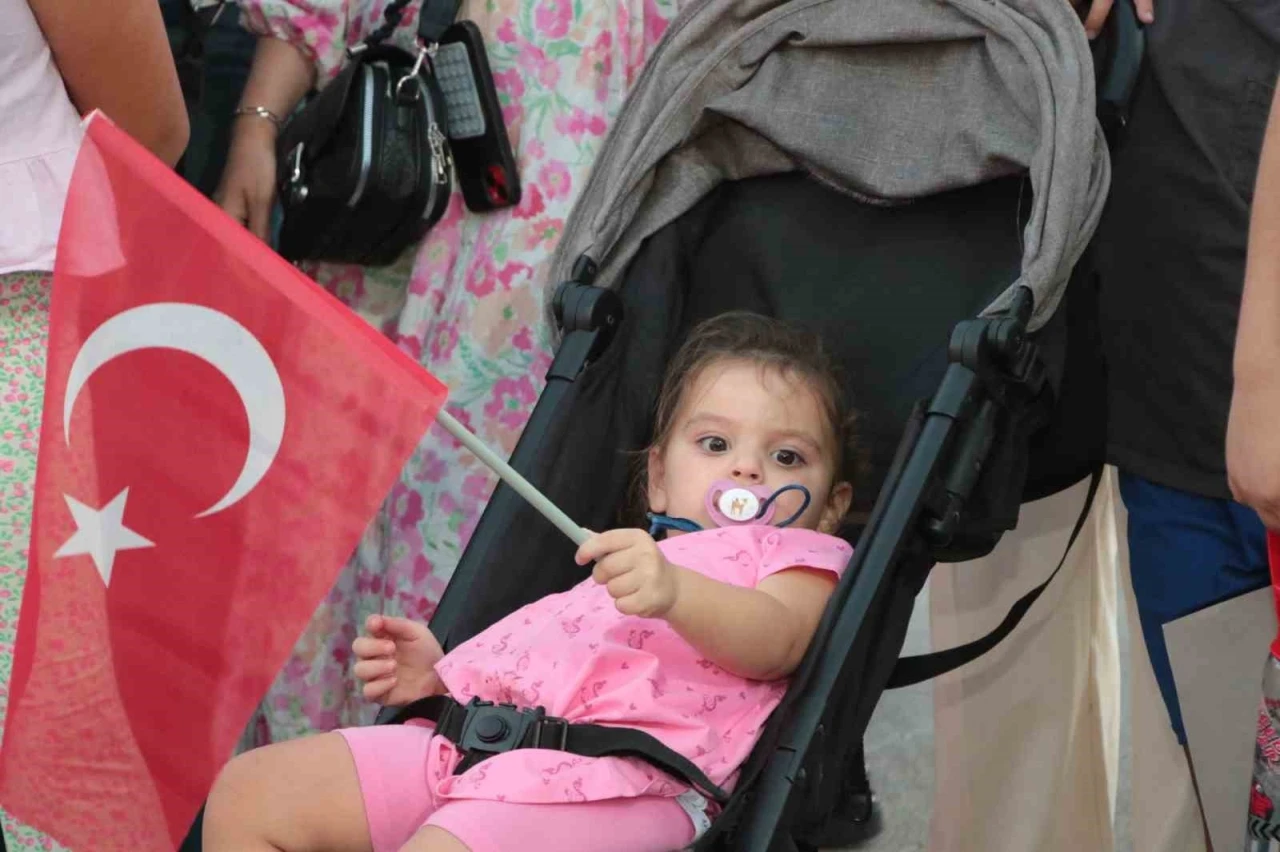 Uşak&rsquo;ta 15 Temmuz Demokrasi ve Milli Birlik G&uuml;n&uuml; anma programı
