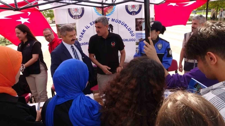 Uşak&rsquo;ta &ldquo;El Ele G&uuml;venli Geleceğe&rdquo; projesi
