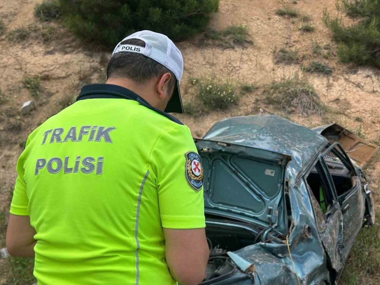 Uşak’ta iki araç çarpıştı: 1’i ağır 7 yaralı

