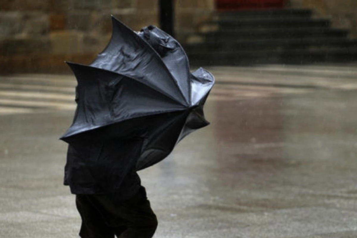 Uşak&rsquo;ta kuvvetli r&uuml;zgar ve fırtına uyarısı
