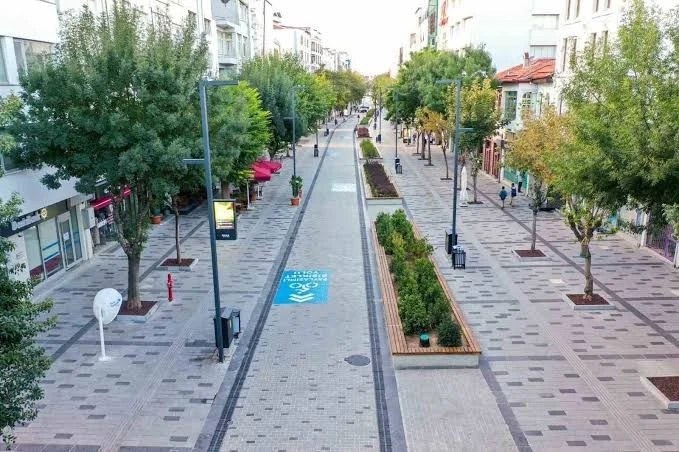 Uşak&rsquo;ta yere &ccedil;&ouml;p atanlara ceza d&ouml;nemi başlıyor

