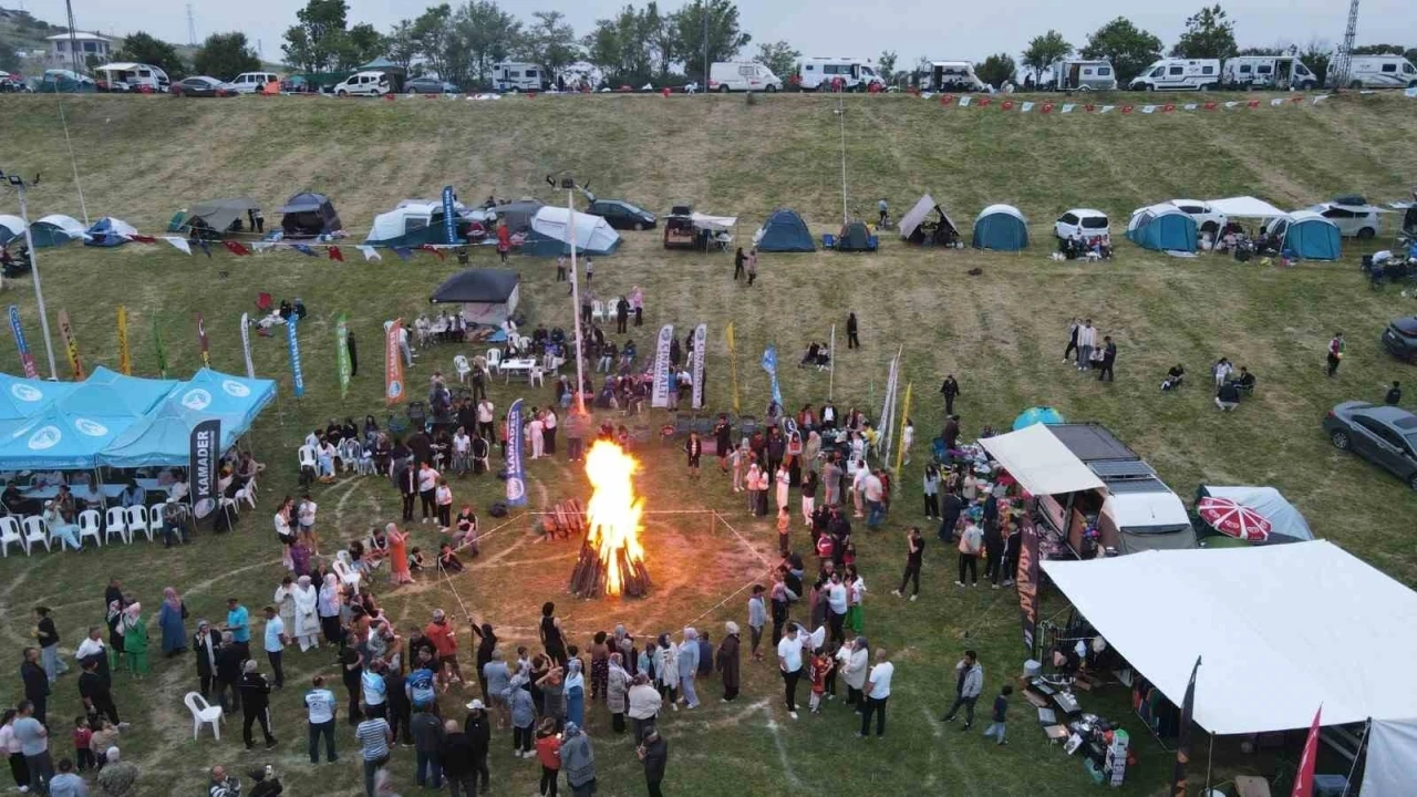 &Uuml;t&uuml;k G&ouml;leti&rsquo;nde doğa ve balık&ccedil;ılık festivali binlerce katılımcıyı buluşturdu
