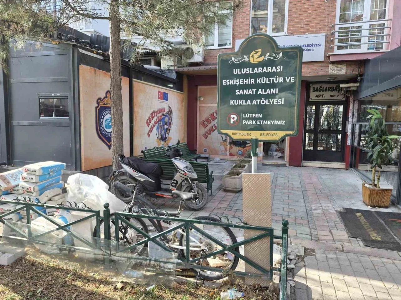 Uyarılar duyarsız s&uuml;r&uuml;c&uuml;lerin umurunda değil
