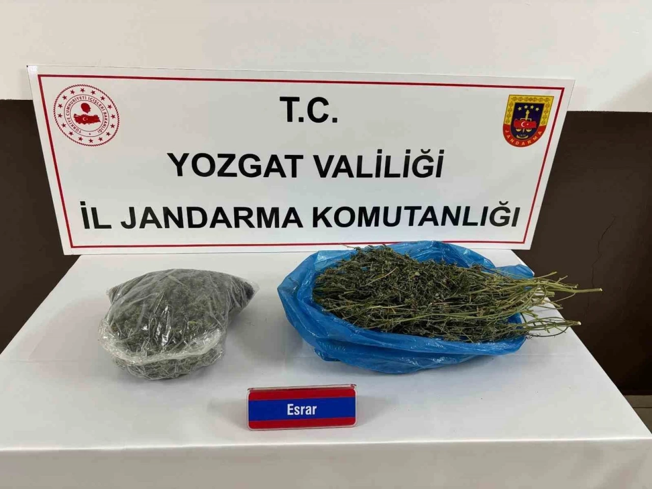 İki İlçe Arası Uyuşturucu Sevkiyatına Engel Olundu