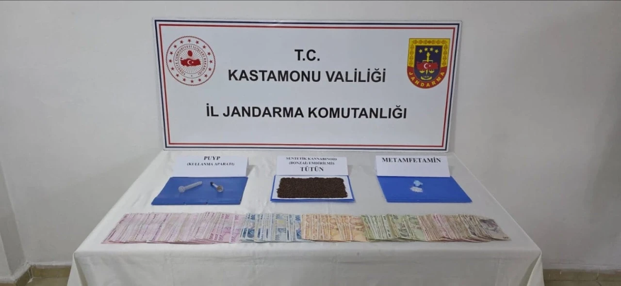 Uyuşturucu ticaretinden yargılanan sanık tahliye edildi
