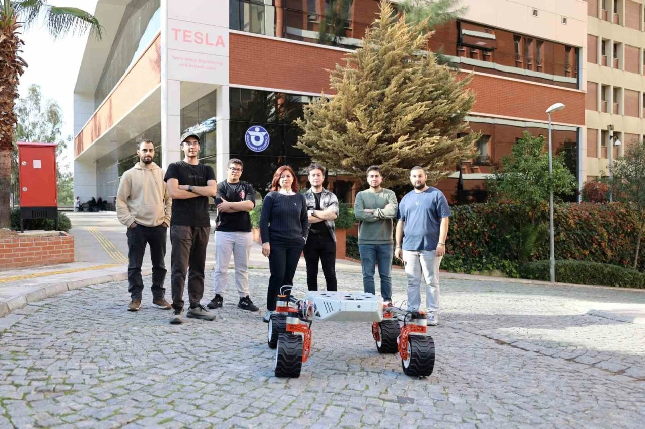 Uzay keşfi i&ccedil;in yerli robot
