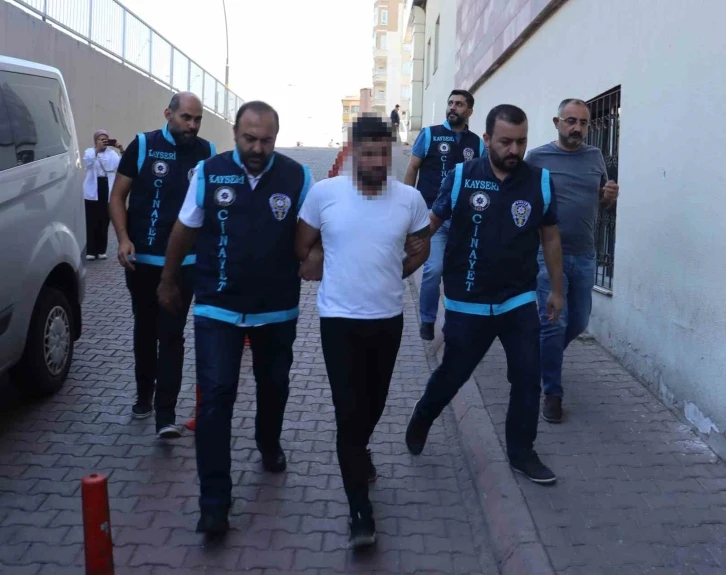 Uzman çavuşu kalbinden bıçaklayarak öldüren zanlısı yakalandı
