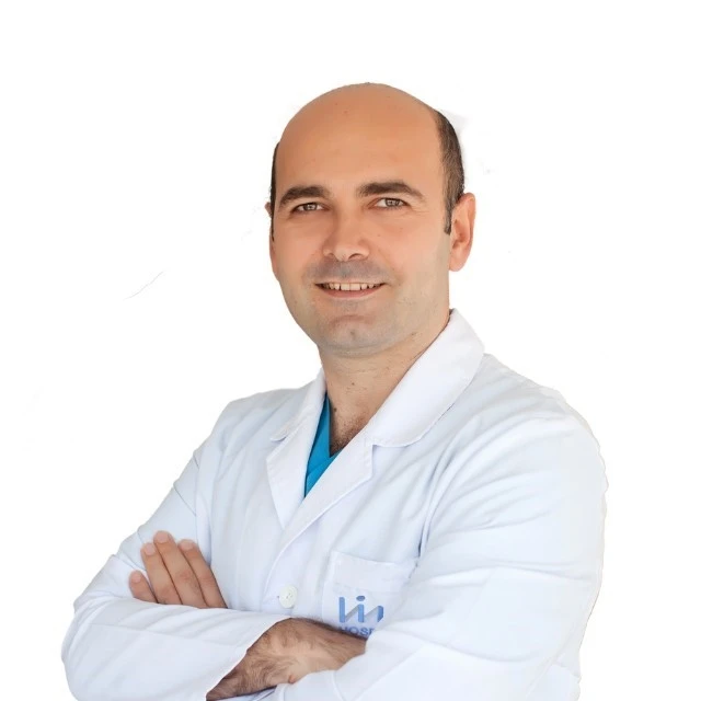 Uzmanı uyardı: "Kayakta basit yaralanmalar b&uuml;y&uuml;k sakatlıklara yol a&ccedil;abilir"
