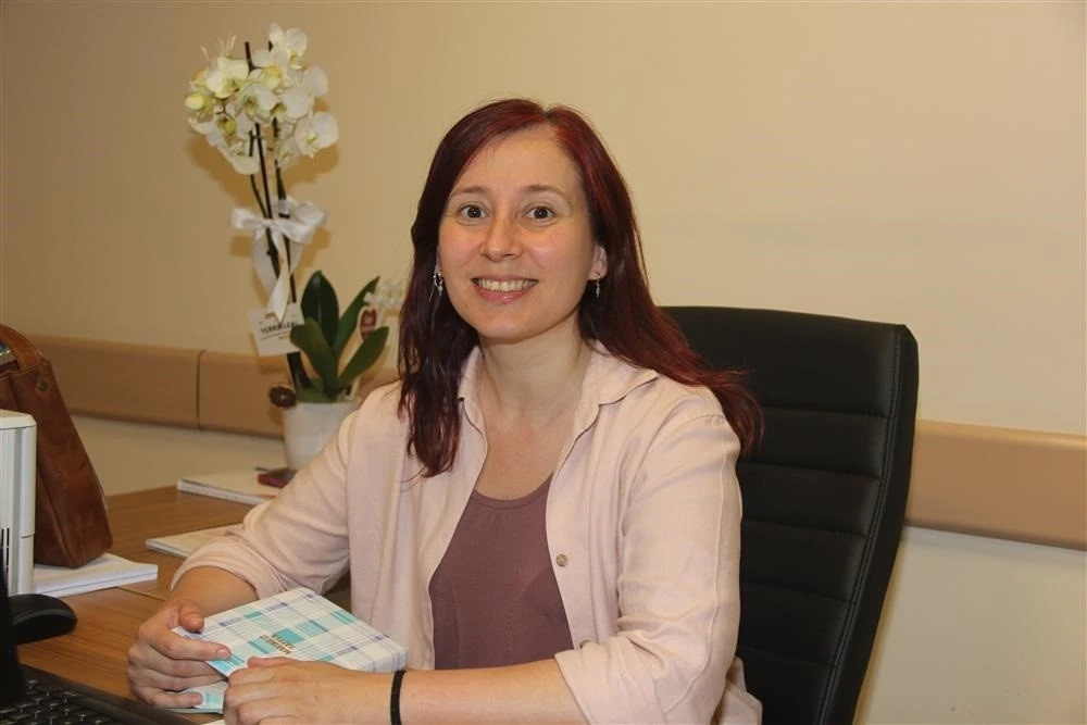 Uzmanı uyardı: &quot;Şeker içeren soğuk içecekler vücutta daha fazla sıvı kaybına yol açar&quot;
