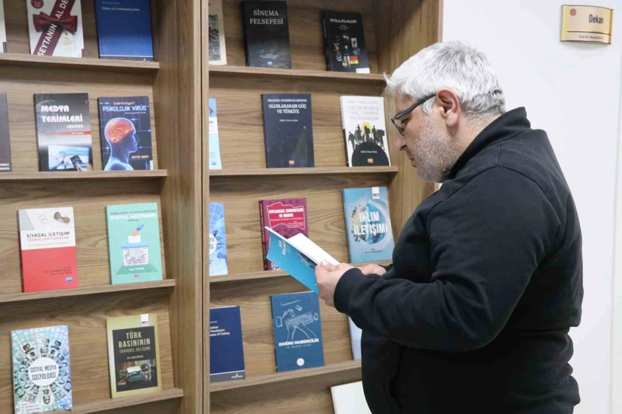 Uzmanı uyardı: &quot;Ses kayıtlarınız dolandırılmanıza neden olabilir&quot;
