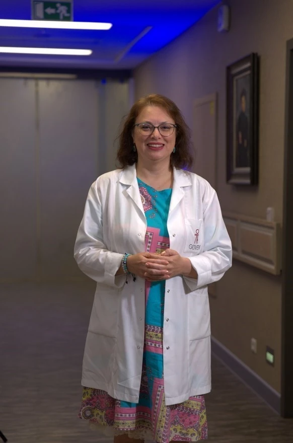 Uzmanından &ccedil;ağrı: "HPV taramaları birlikte rahim ağzı kanserini b&uuml;y&uuml;k &ouml;l&ccedil;&uuml;de &ouml;nlemek m&uuml;mk&uuml;nd&uuml;r"
